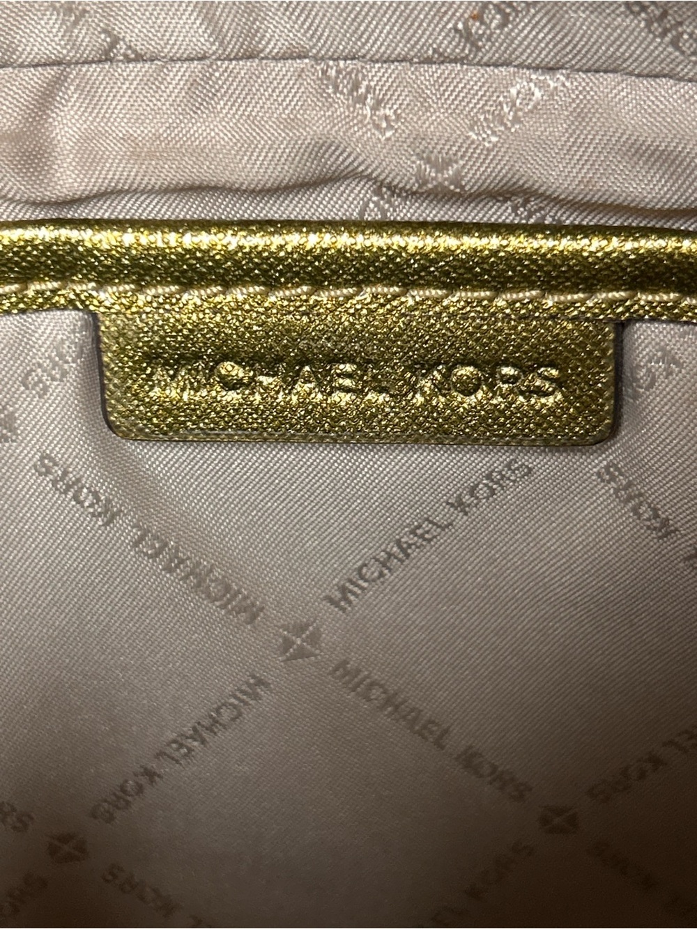 Michael Kors Gold Crossbody Bag Approx. 9.5 x 6.5 x 2 - Picture 12 of 16